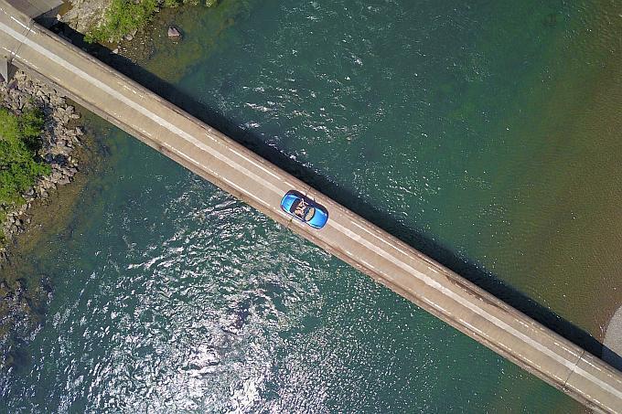 GT2019GW：[6]カルスト、与作、沈下橋: Wind and Light, Boxster.